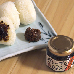おにぎりみそ唐辛子