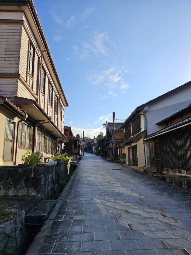 吉田の町並み（朝）